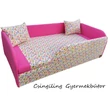 Kép 1/2 - "AKCIÓS" KÁRPITOS leesésgátlós gyerekágy - 63x150 cm-es fekvőfelülettel Pink - apró virágos